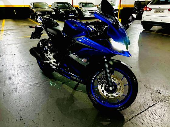 YAMAHA YZF R15 YAMAHA YZF R15